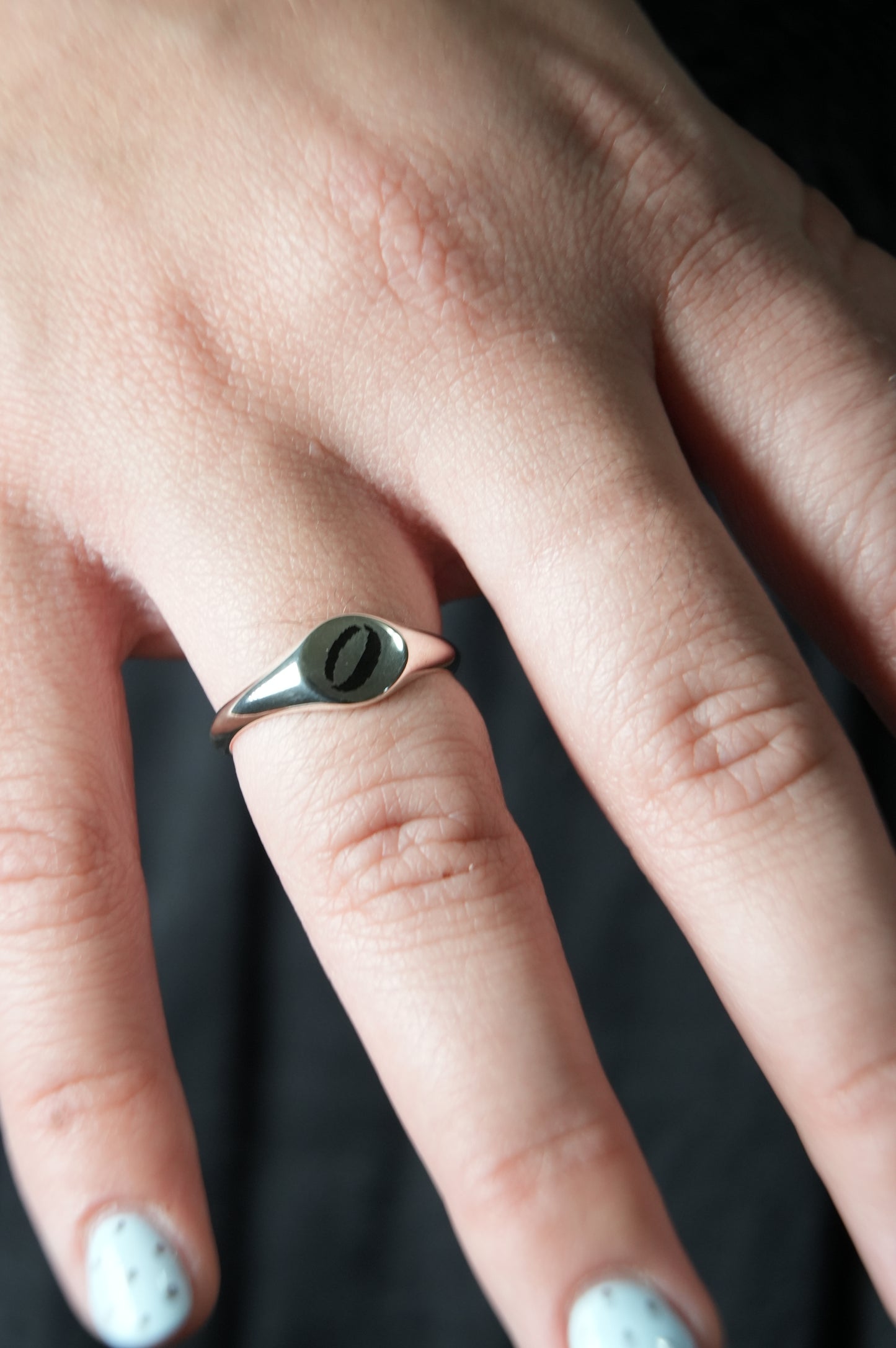 Konara Signet | Slim